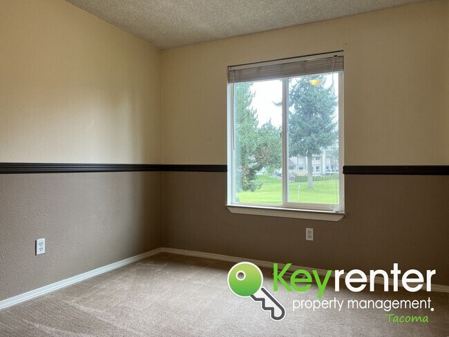 Building Photo - Stunning North End Single-Family Home with...