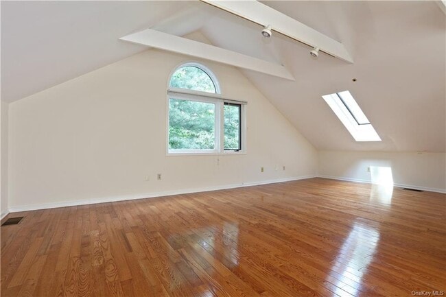 Building Photo - 55 Boulder Ridge Rd