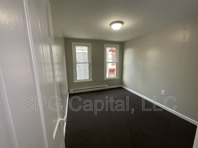 Building Photo - 1809 Susquehanna St