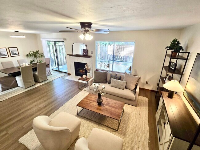 Building Photo - 2840 Blairstone Ct