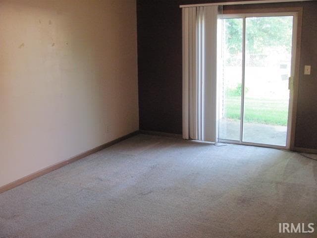 Building Photo - 2812 Plaza Ln