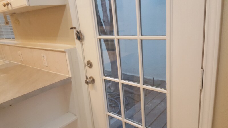 Building Photo - 3251 Rosebank Dr