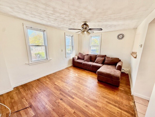 Building Photo - 14 Amity St