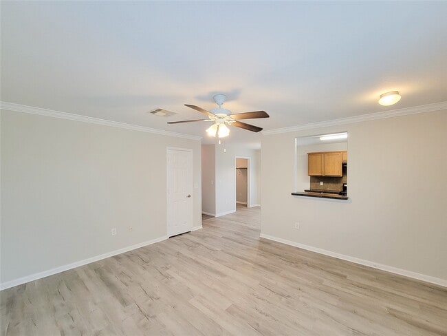Building Photo - 315 20th St