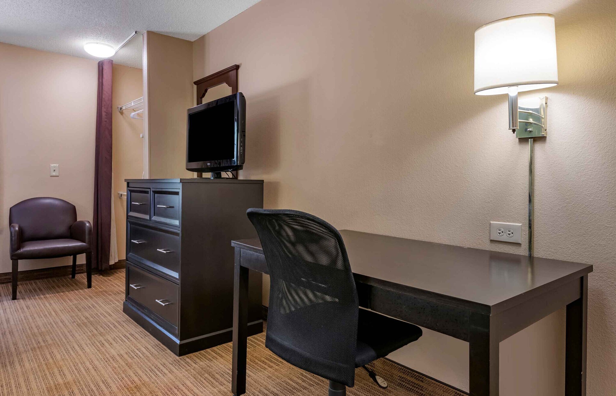 Building Photo - Furnished Studio-Jacksonville - Riverwalk - Convention Center