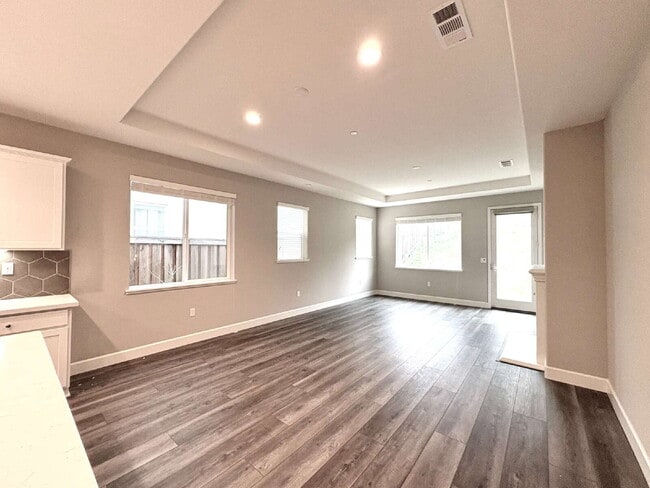 Building Photo - Newly Built Antioch Home For Rent