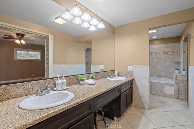 Building Photo - 528 E Parkdale Dr