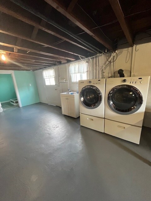 Building Photo - 3505 Rosedale St NW