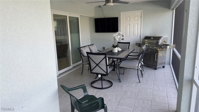 Building Photo - 131 S Bahama Ave