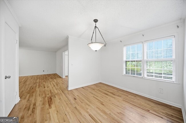 Building Photo - 26 Arpege Way NW