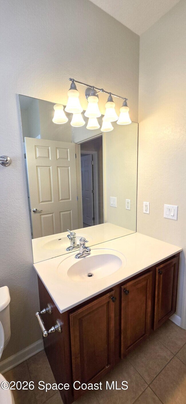 Building Photo - 1576 Peregrine Cir