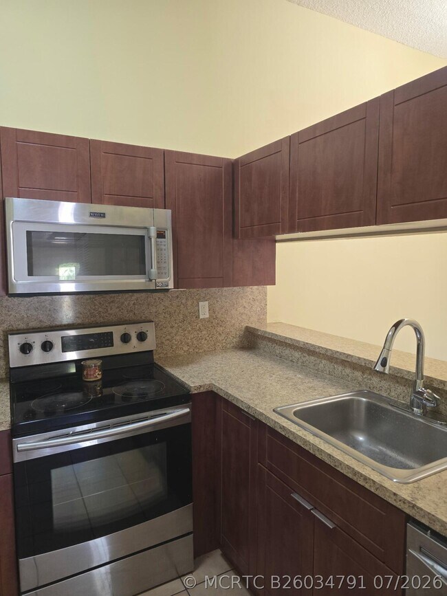 Building Photo - 18310 Mediterranean Blvd