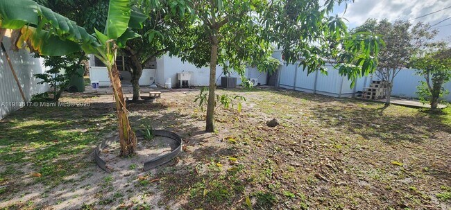 Building Photo - 8471 NW 10th St