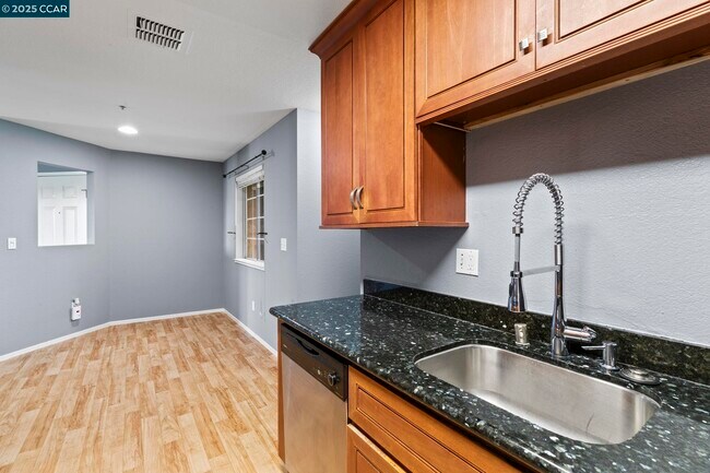 Building Photo - 765 Watson Canyon Ct