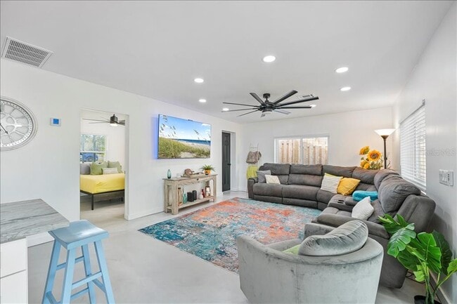 Building Photo - 5021 US-301