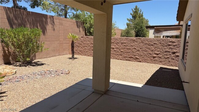 Building Photo - 3752 Citrus Heights Ave