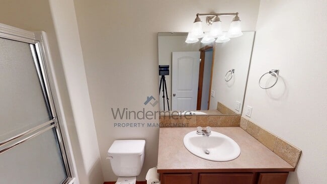 Building Photo - Maria167-2