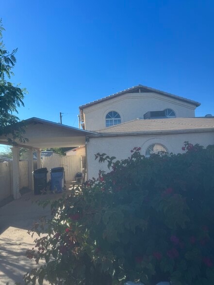 Primary Photo - 6216 S 4th Ave