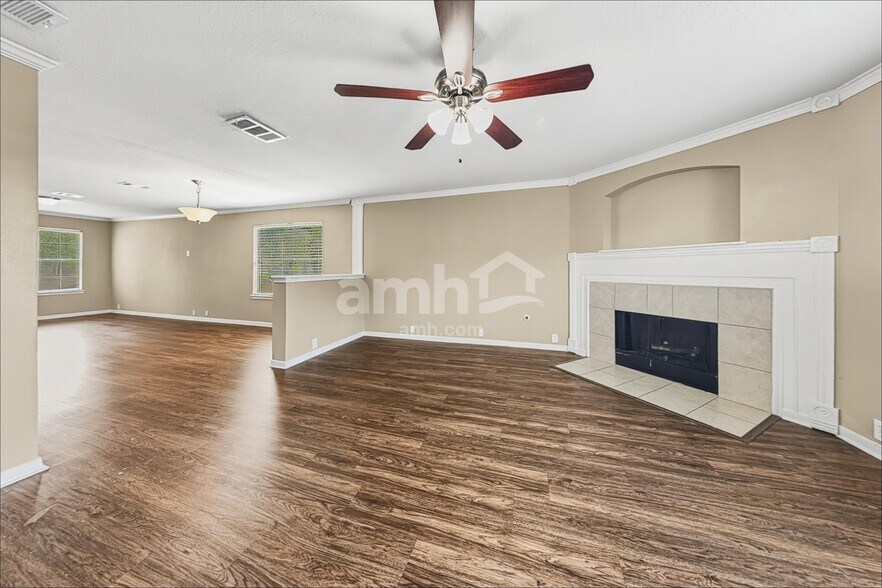 Building Photo - 674 Cypresswood Trce