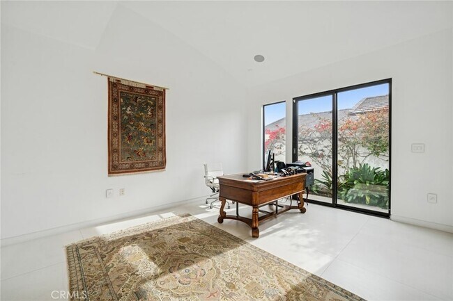 Building Photo - 4607 Perham Rd