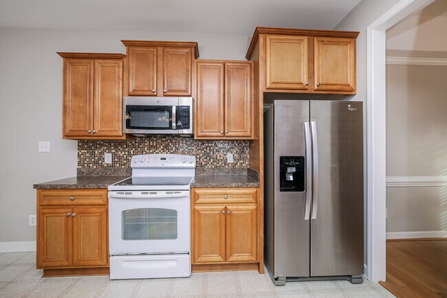 Building Photo - 1214 Braemar Highland Dr