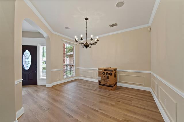 Building Photo - 18638 Tall Oak Dr