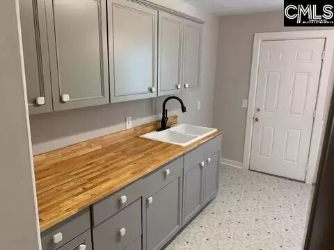 Building Photo - 4607 Windemere Ave