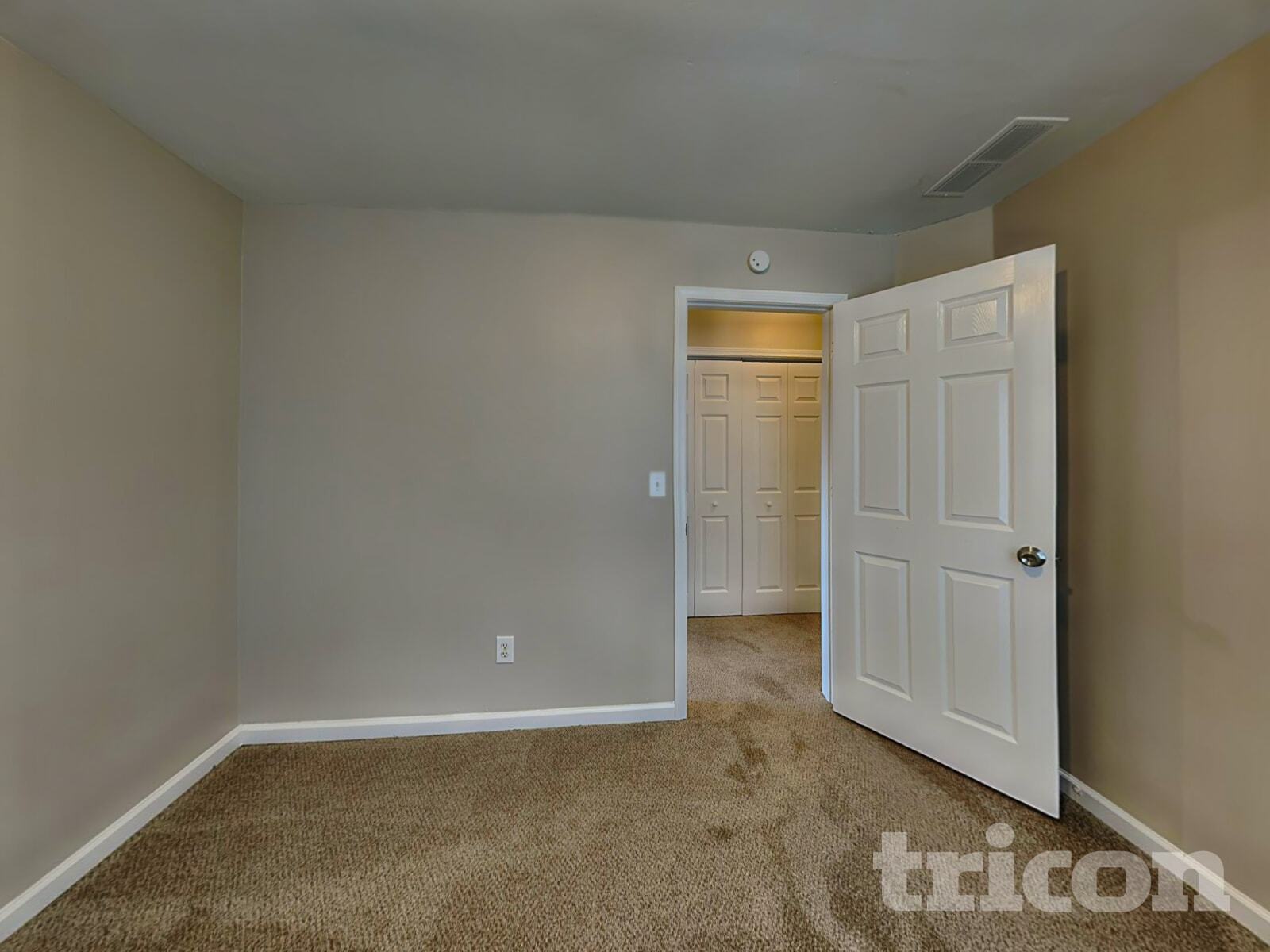 Building Photo - 6010 Waggoner Ct