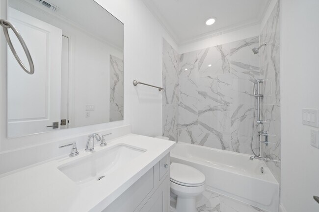 Building Photo - 7550 Little Caprese Ln