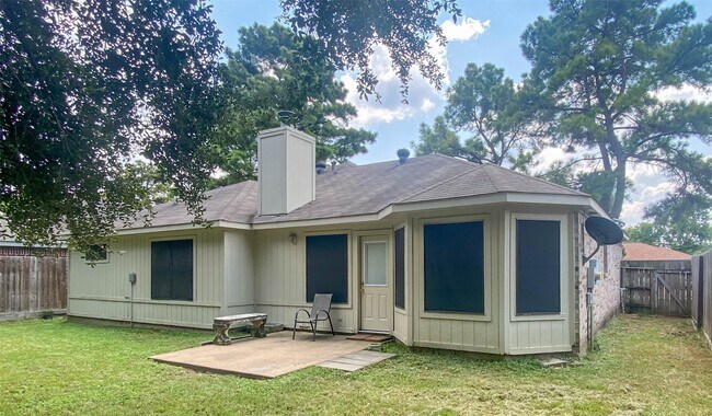 Building Photo - 17902 Autumn Hills Dr