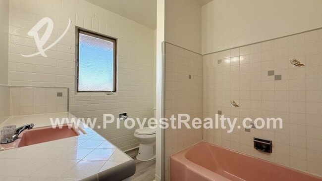 Building Photo - 21225 Wigwam Rd