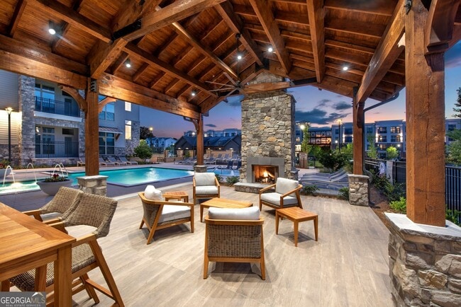 Building Photo - 525 Sawnee Vlg Blvd