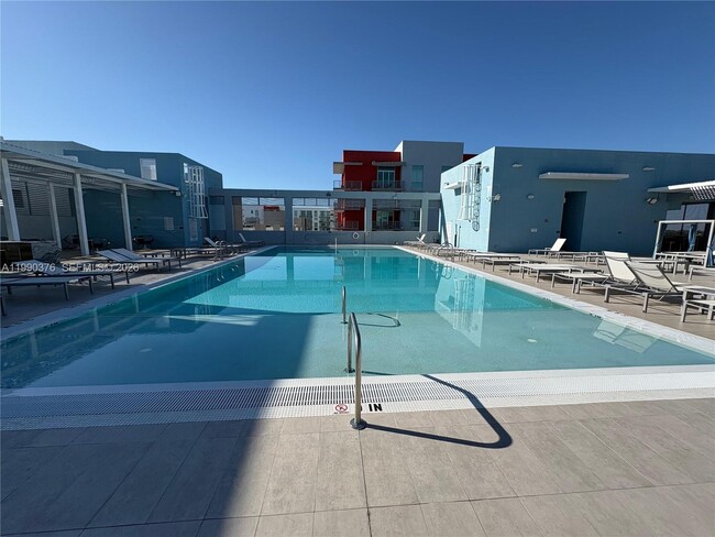 Building Photo - 7661 NW 107th Ave