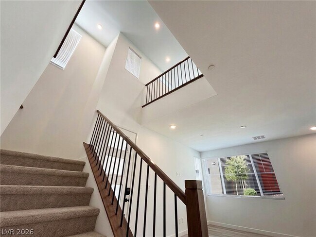 Building Photo - 2647 Kindswood St