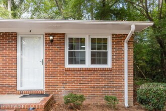 Building Photo - 1190 Gould Rd