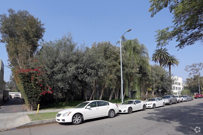 Building Photo - Mardette Apartments