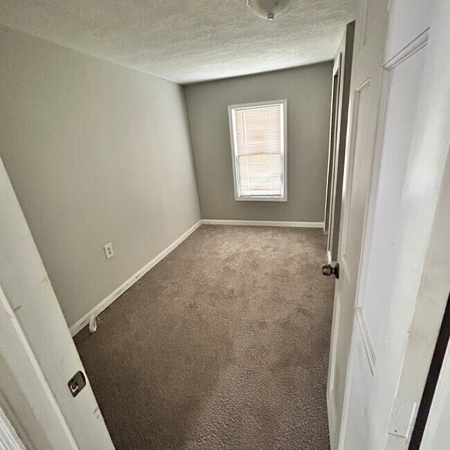 Third bedroom - 532 Christopher St