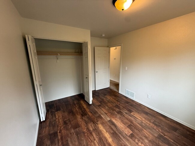 Building Photo - 2236 Galatea Dr