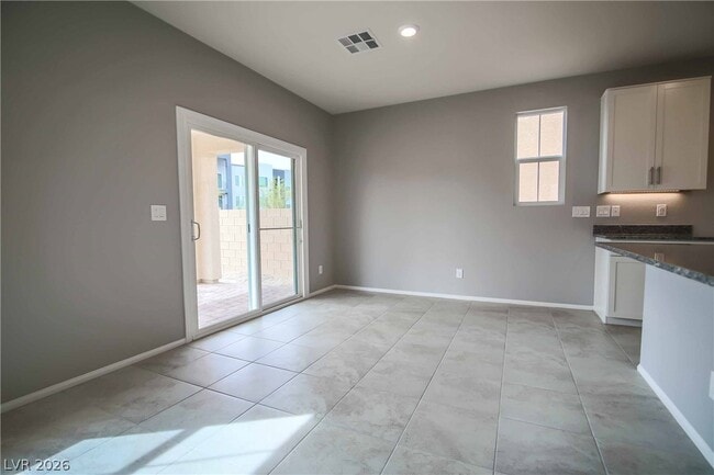 Building Photo - 1417 Overseer Ave