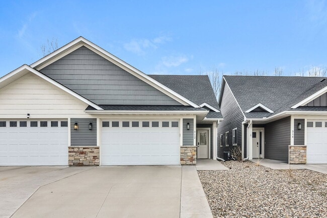 Building Photo - 312 61st St