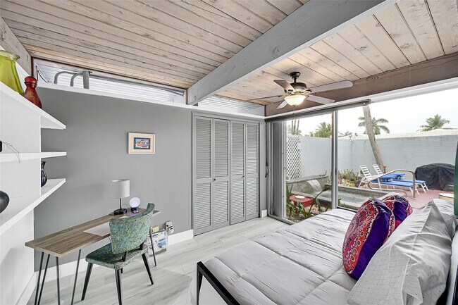 Building Photo - 234 Pine Ave