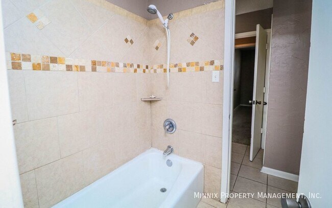 Building Photo - 4506 61st St