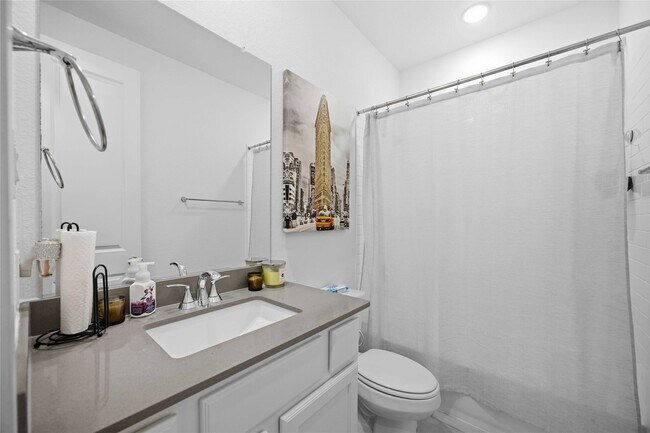 Building Photo - 908 Pismo Crk Ln