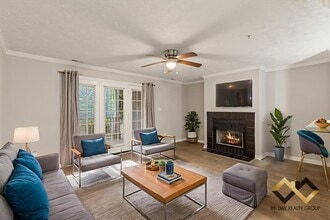 Building Photo - 390 Bubble Creek Ct