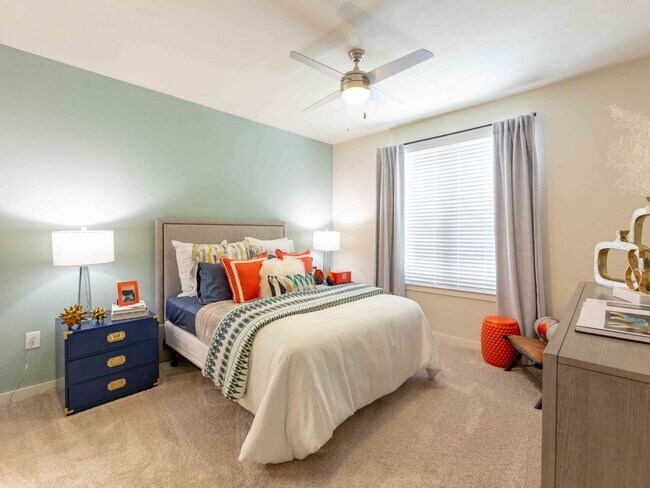 Building Photo - 120 Saint Louis-5074