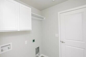 Building Photo - Cooper Schools/ Southeast Corridor/New Construction/ Half Off First Full Month's rent