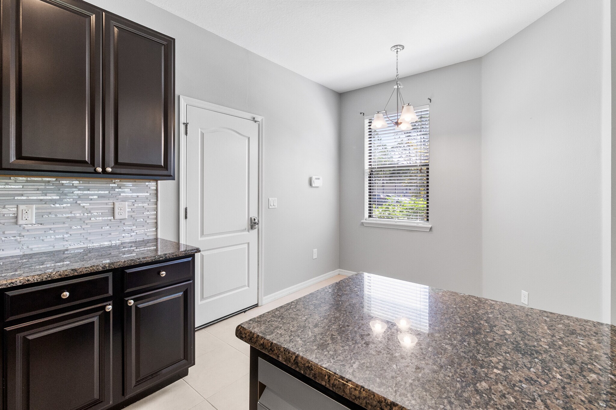 Building Photo - 5129 Bay Isle Cir