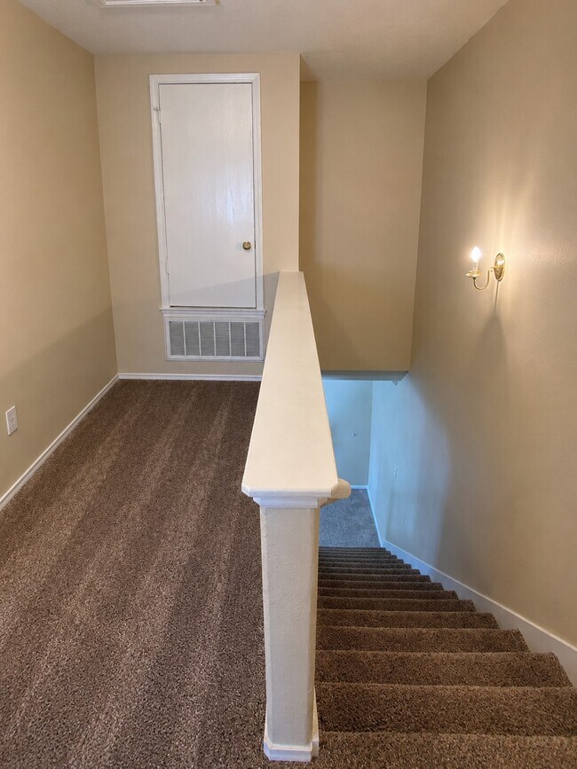 Building Photo - 525 Eagles Nest Cove
