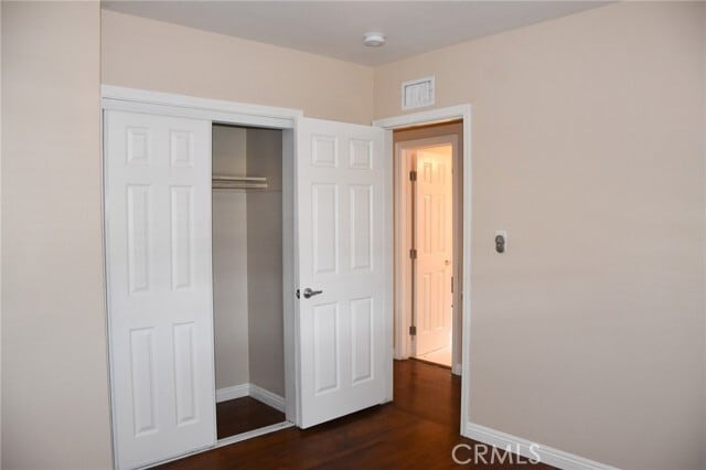 Building Photo - 421 N Park Ln