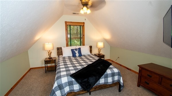 Building Photo - 328 Sharp Top Cir